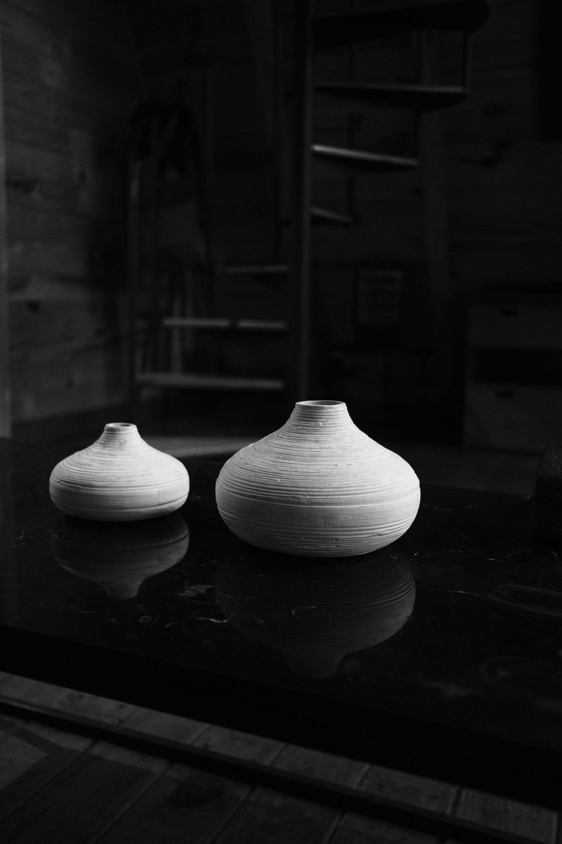Throwing-Line Vases, Pair